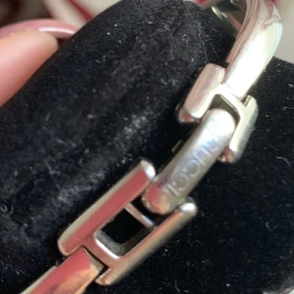 Gucci Vintage Watch - Picture 7 of 7